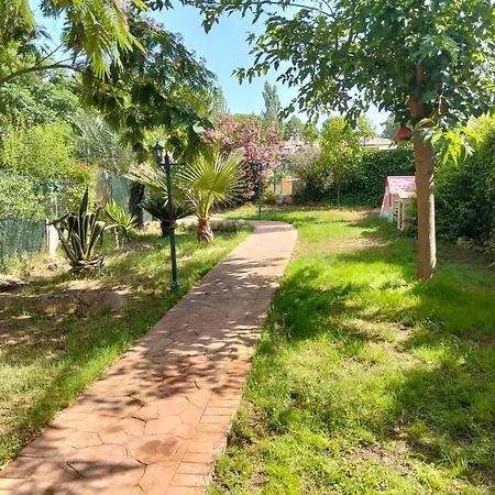 El Madrono De La Encantada Tatil Evi